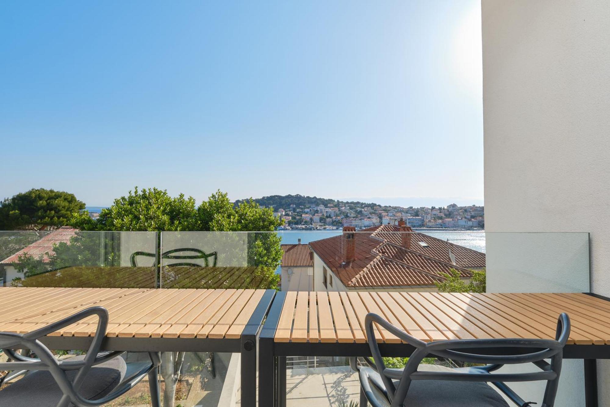 Design Apartments 3&4 Мали-Лошинь Экстерьер фото
